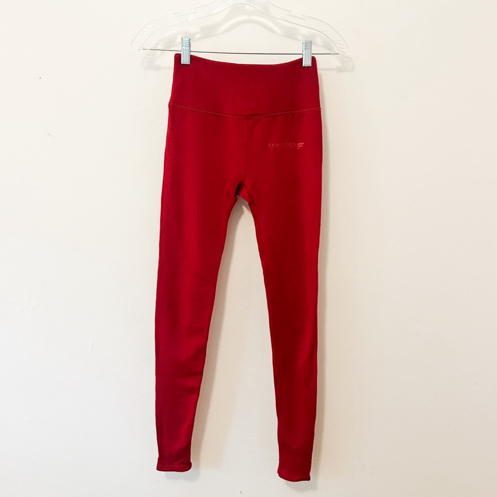 Red Ribbed Fabletics activewear leggings.